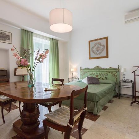 Bausan 12 Rome Bagian luar foto